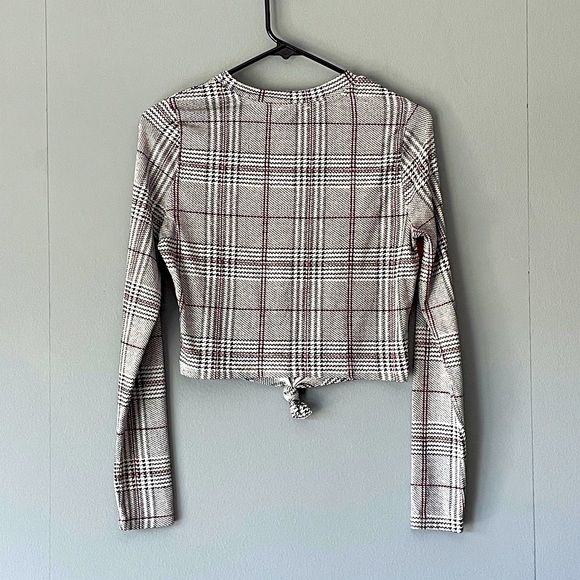 Iris Long Sleeve Plaid T-Shirt - Picture 2 of 3